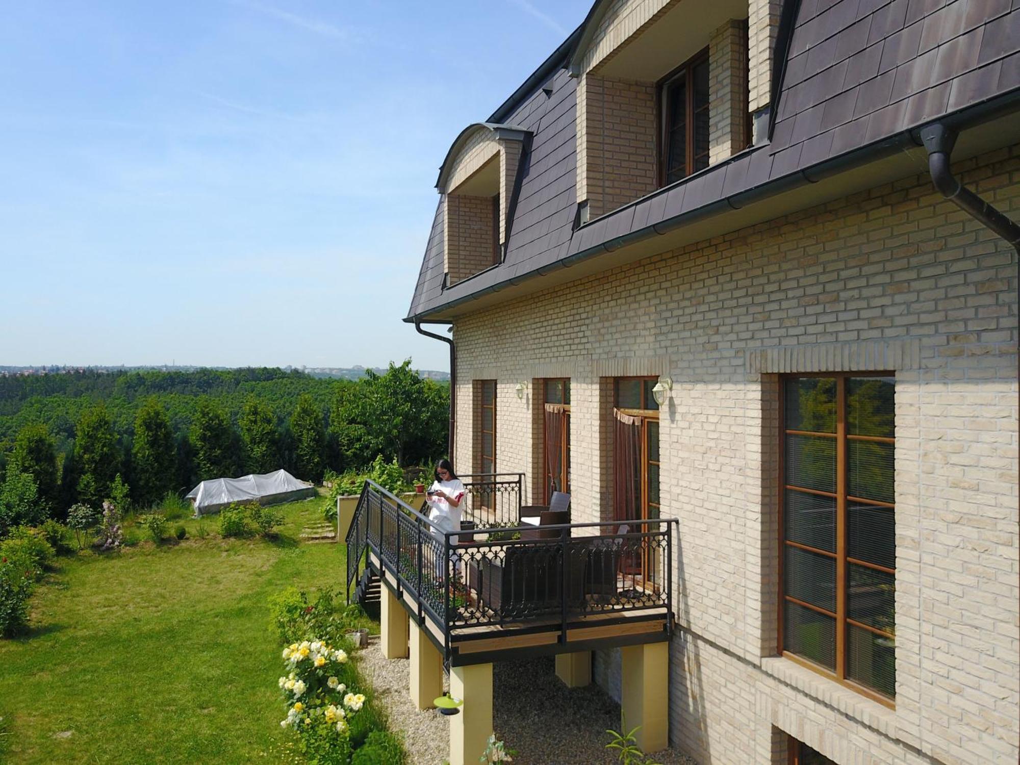 Villa Homestay Nad Helmrovkou Prag Exterior foto