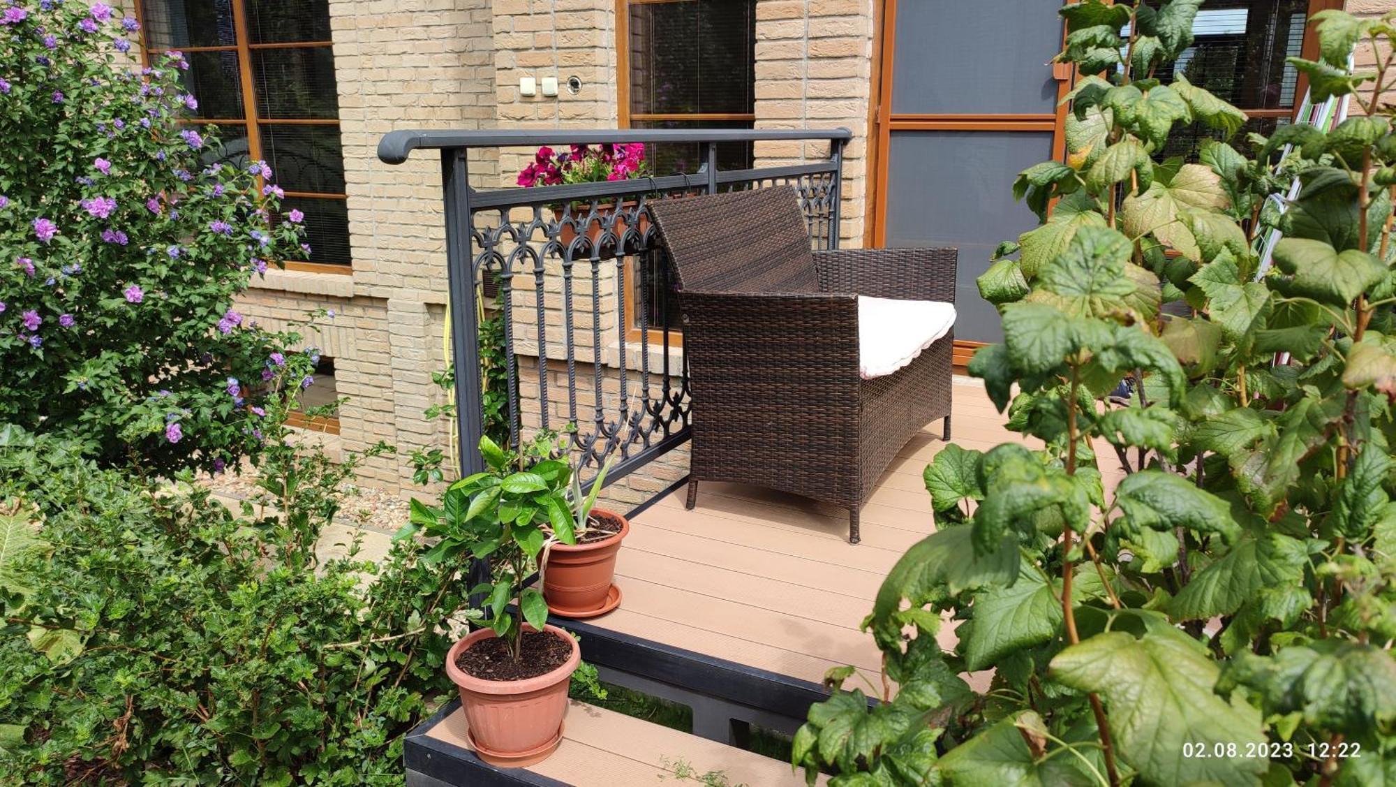 Villa Homestay Nad Helmrovkou Prag Exterior foto
