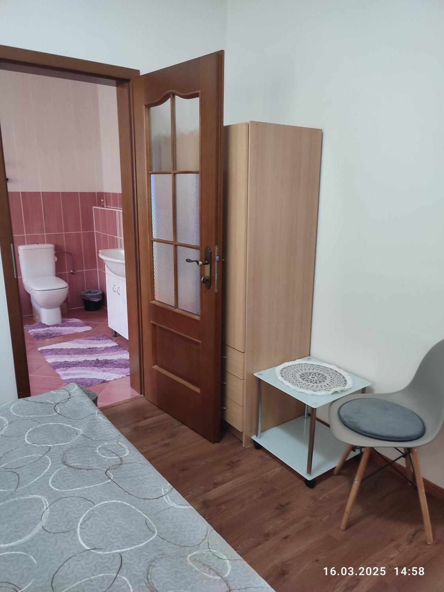 Villa Homestay Nad Helmrovkou Prag Exterior foto